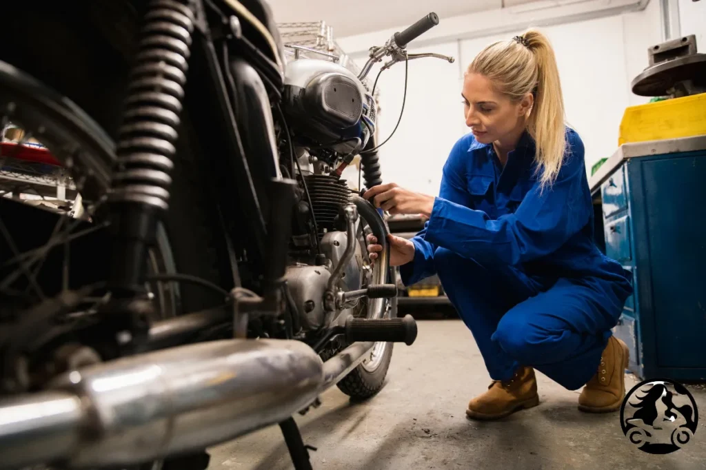 Principais desafios enfrentados pelas mulheres mecânicas de moto