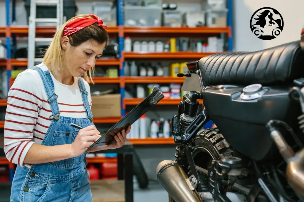 mulher-mecanica-de-moto-categorias-do-caderninho-prancheta
