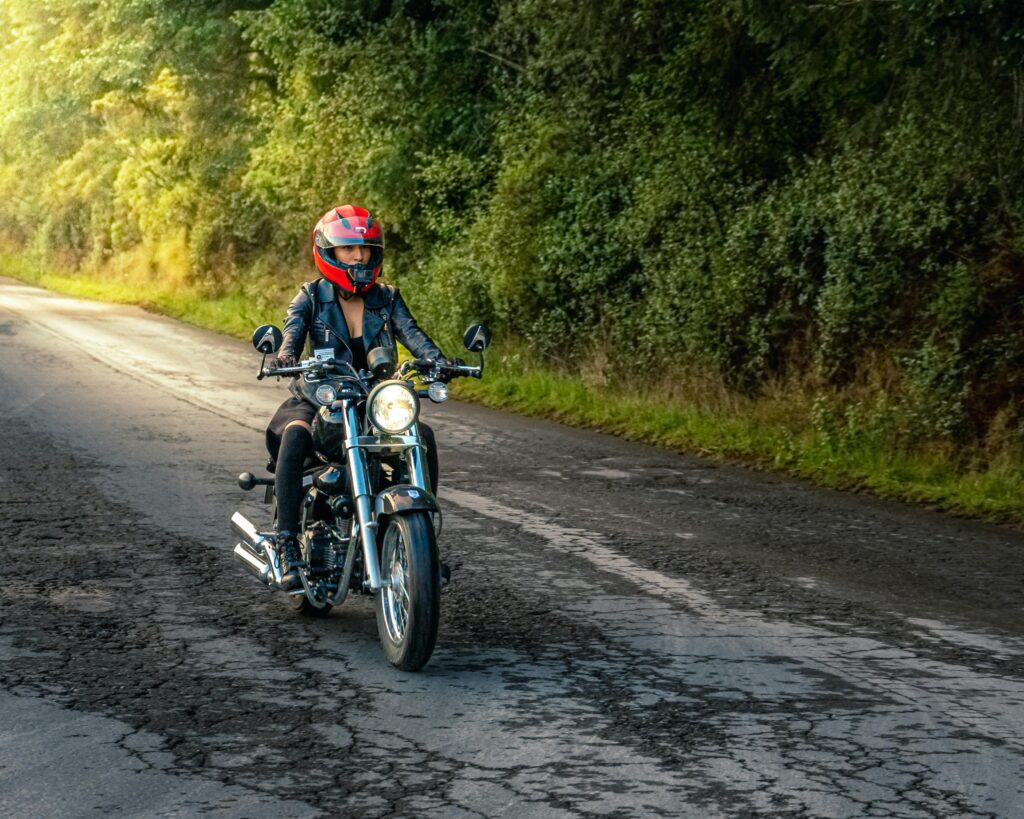 Motoqueiras de Salto - Estilo e Conforto em Cada Aceleração!